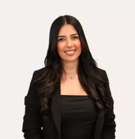 Photo of Valentina Cardona Obando. Image of woman with dark hair wearing a black shirt and blazer on a white background.